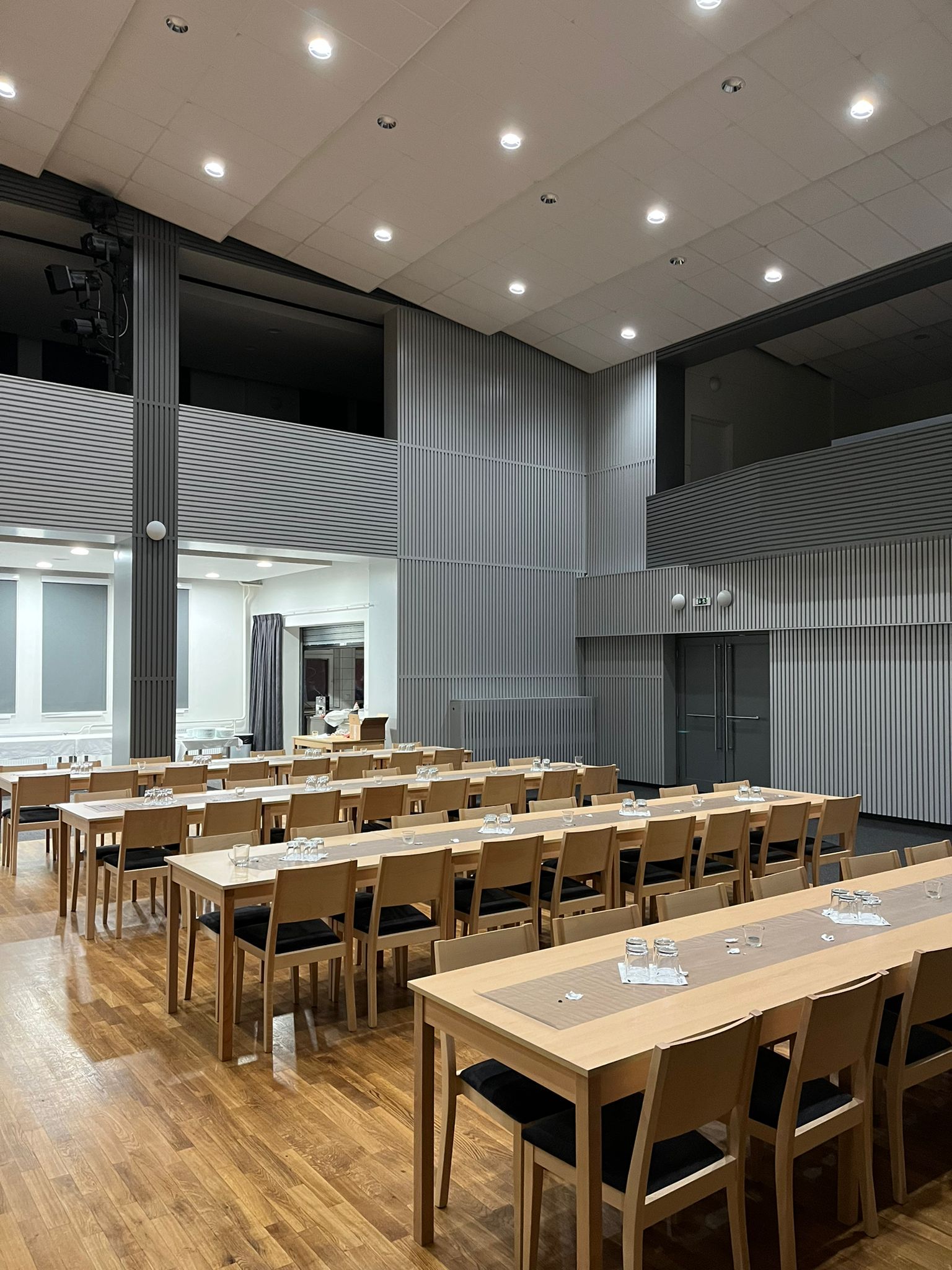 image4